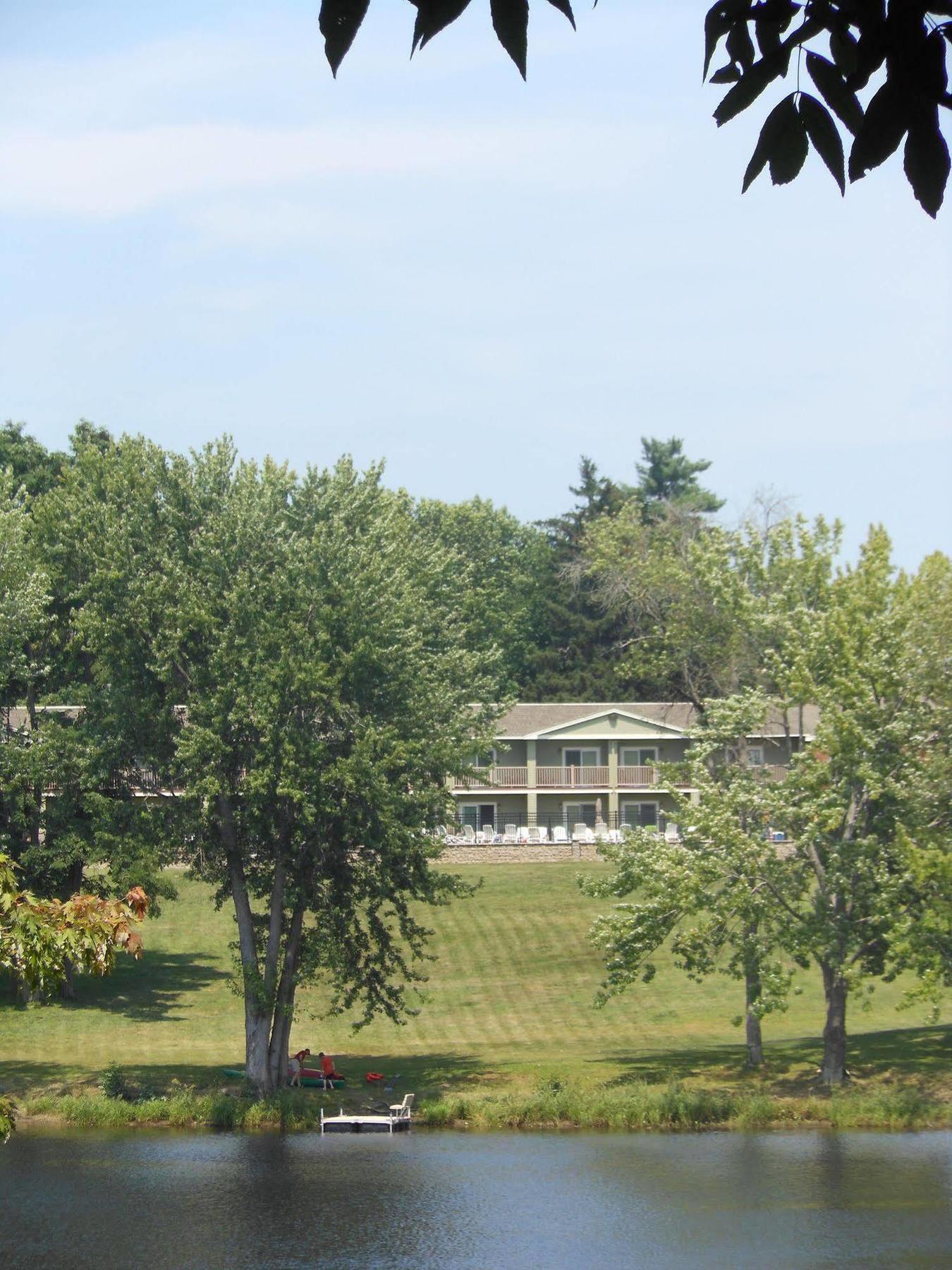 University Inn Academic Suites Orono Exterior photo